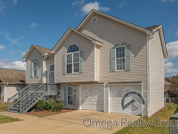 2nd image of 2808 Gatewood Dr