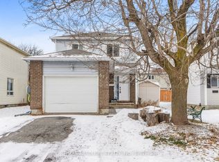 677 Mathieu Way, Ottawa, ON K4A2R6