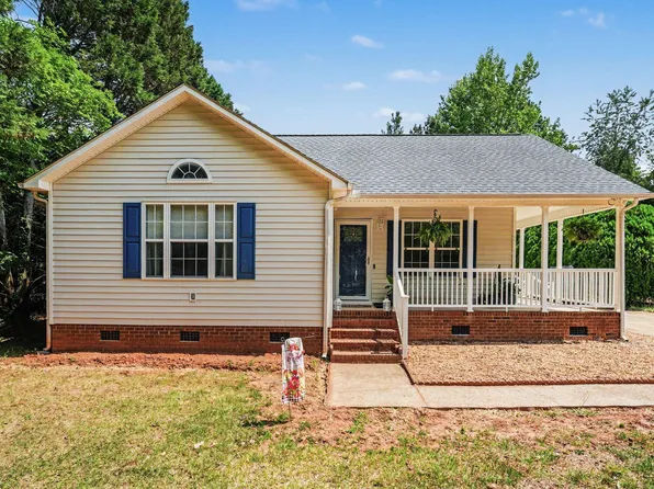 201 Southerby Dr, Garner, NC 27529