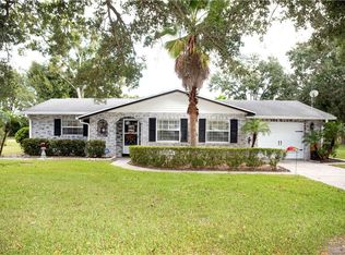 5906 W Farkas Rd, Plant City, FL 33567