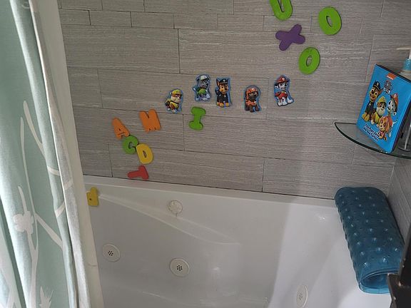 Jetted Tub