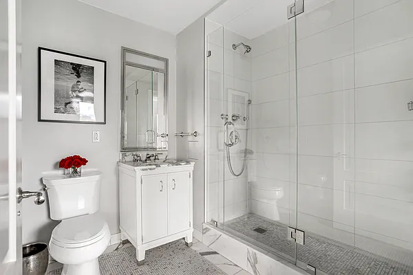 Sold by Compass | media 8