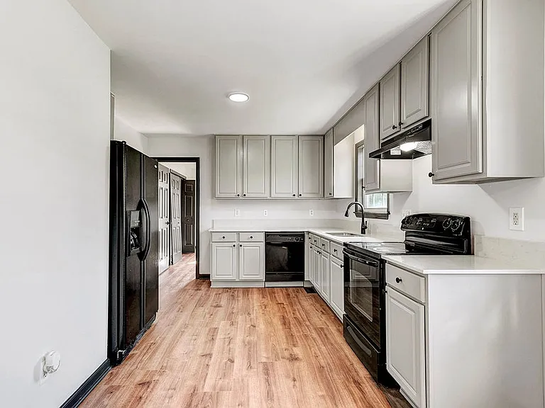 928 S Willhaven Dr — Photo 9