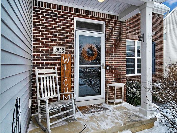 4th image of 8828 Olenbrook Dr