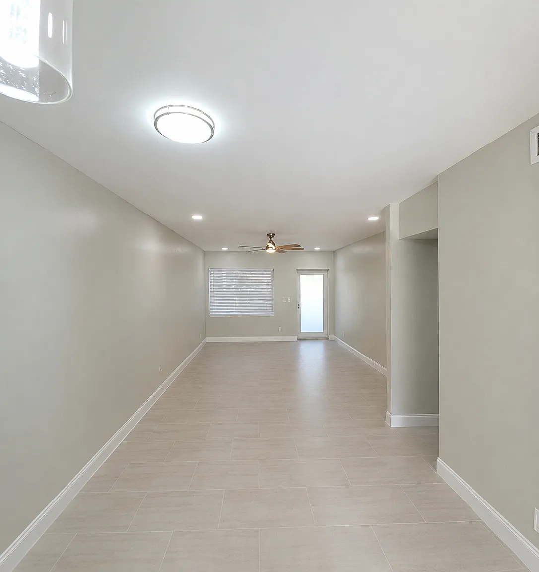 600 Layne Blvd — Photo 1