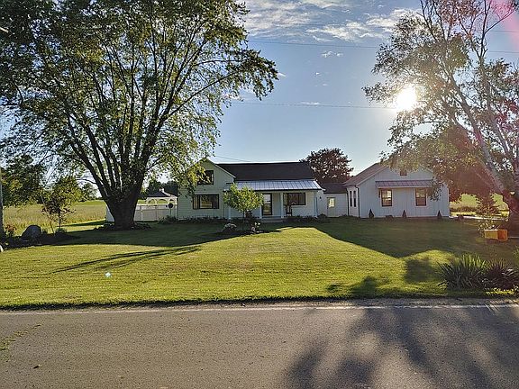 2nd image of 2087 S Croswell Ave