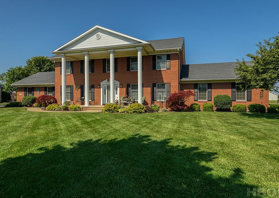 1st image of 751 Stinchcomb Dr