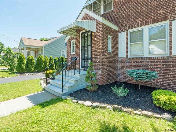 2nd image of 62 Highland Ave