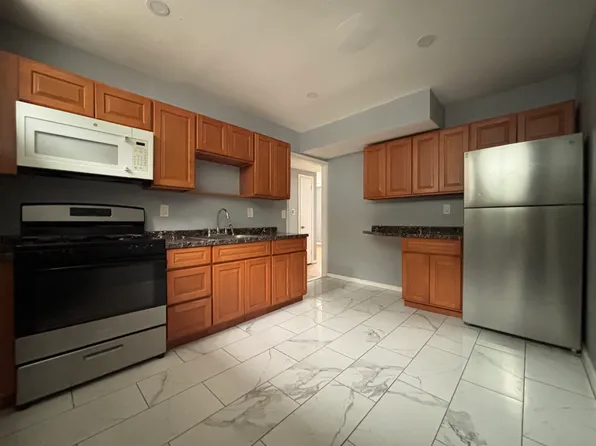 93 Judith Ter #B, New Haven, CT 06513