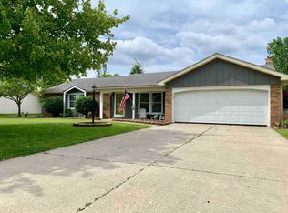 9524 Yearling Dr, Fort Wayne, IN 46804