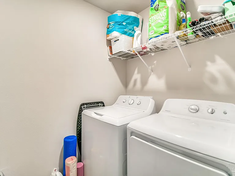 4385 White Birch Ct — Photo 34