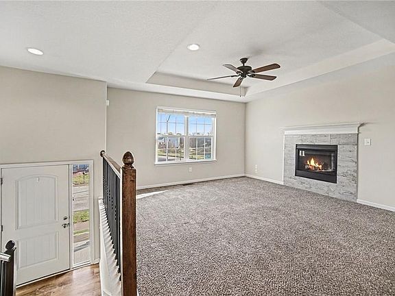 4th image of 21720 N Rdg