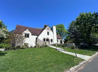 55 Graham Rd, Scarsdale, NY 10583