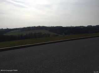 1990 Settlers Ridge Rd, Slatington, PA 18080