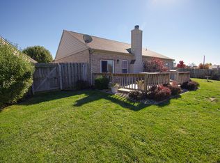 8218 Golden Ridge Ln, Indianapolis, IN 46237