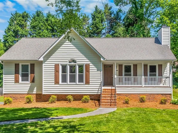 2053 Heidelbury Dr, Winston Salem, NC 27106