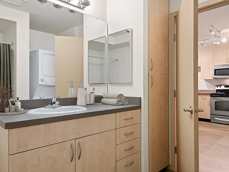 Prescott Wallingford Apartments — Photo 9