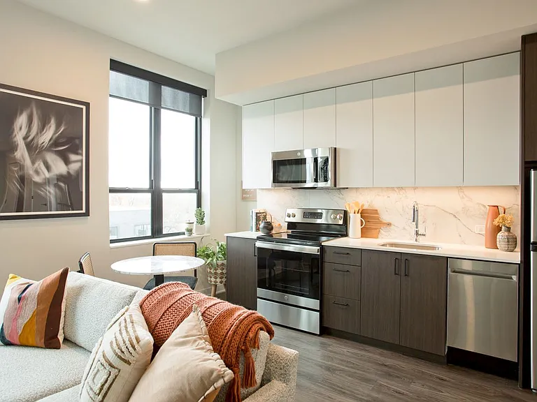 Dining/Living room