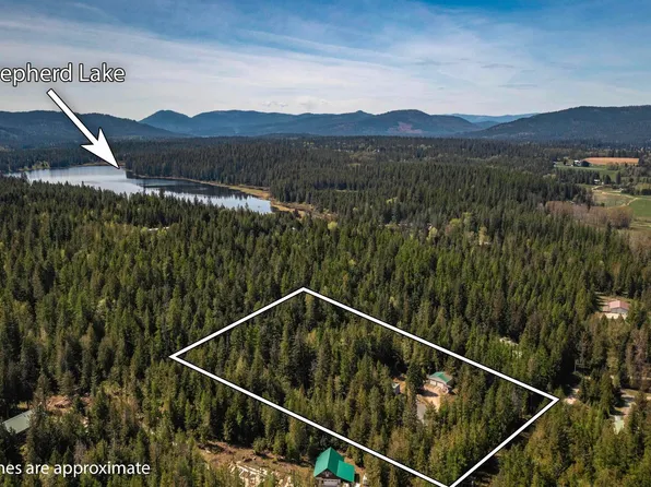 202 Fry Crk, Sagle, ID 83860