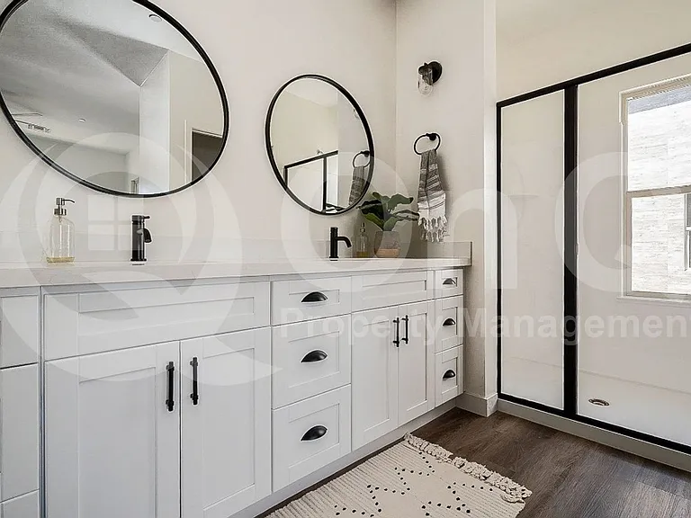 1443 E Osborn Rd #5 — Photo 11