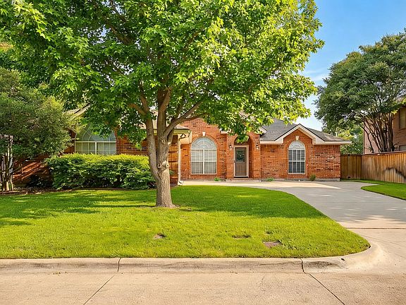 2nd image of 3212 Riverwood Dr
