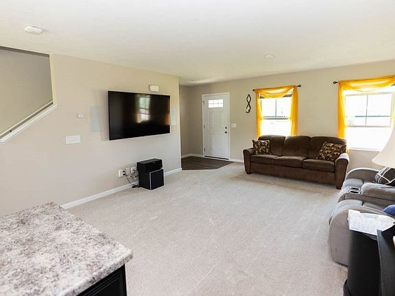 5th image of 5697 Burlington Dr