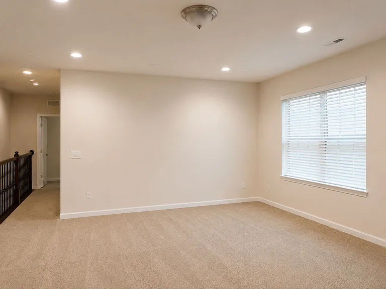 10665 Sky Chase Ave NW — Photo 11