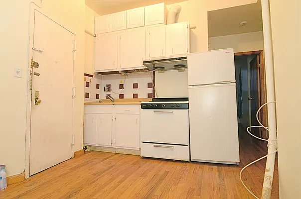 Rented by One Eleven Residential, Inc. | media 13