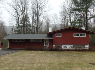 1862 Hawleyton Rd, Binghamton, NY 13903