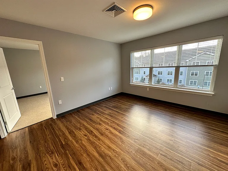 The Ridge at Eastern Trails Apartments — Photo 23