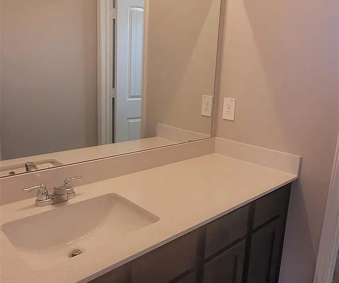 2934 Lawrence Park Ct — Photo 19