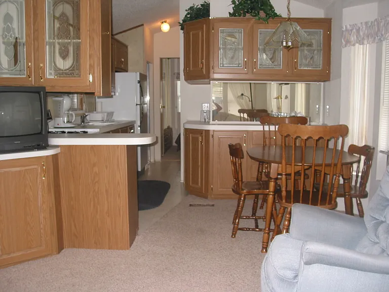 1449 Prospect Dr — Photo 7