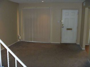 109 Lexington Ct, Warminster, PA 18974