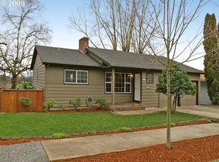 7033 SW 11th Dr, Portland, OR 97219