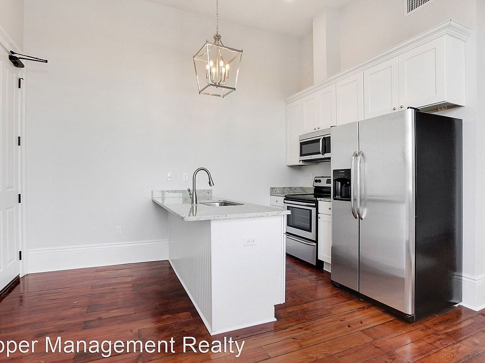 1st image of 1635 6th St APT 5