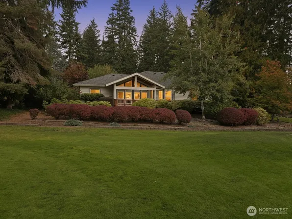 590 E Country Club Drive E, Union, WA 98592