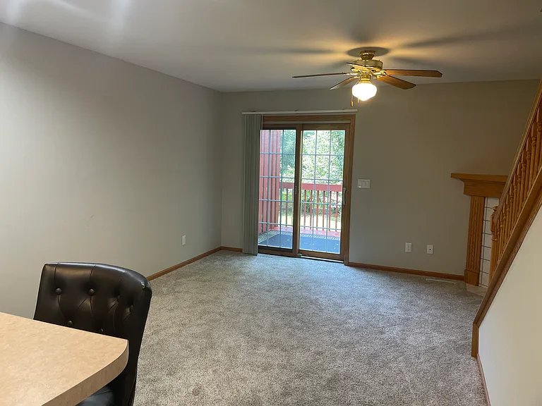 660 Magnolia Ln #2 — Photo 11