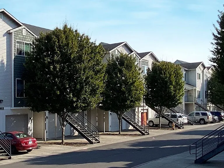 Sunnyview Townhomes — Photo 6