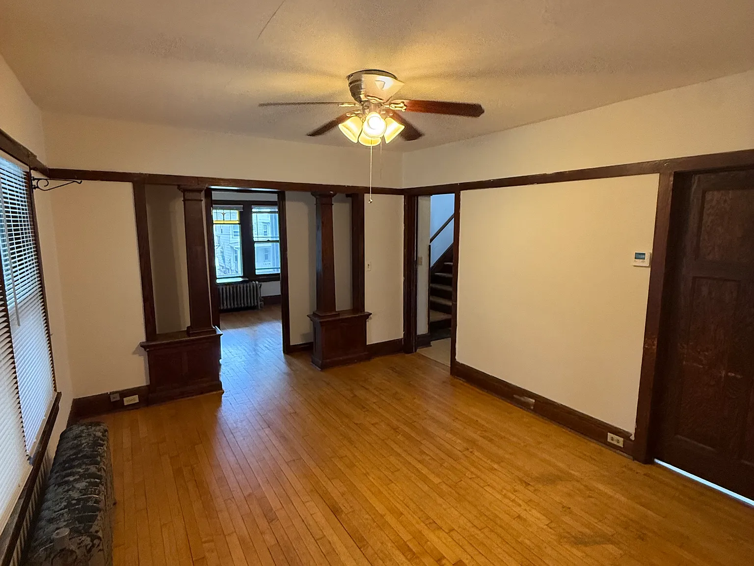 3 bed, 1104 sqft, $3,025 — Photo 4