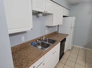 1213 Elm Ct, Runaway Bay, TX 76426