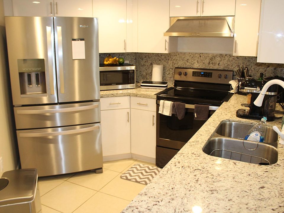 1st image of 9741 Fontainebleau Blvd APT 108
