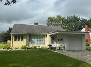 323 2nd Ave NW, Mayville, ND 58257