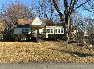 18 Broad St, New Windsor, NY 12553