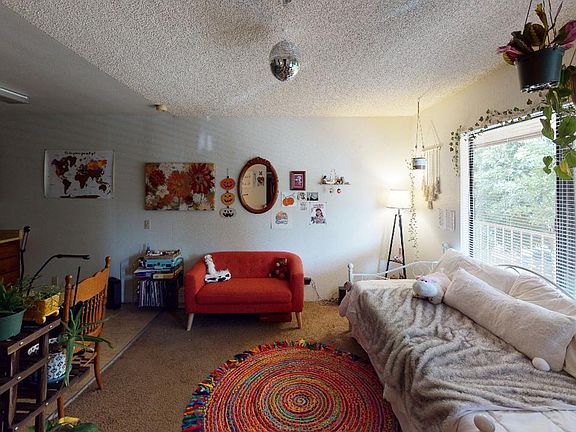 3rd image of 176 Stenner St APT F