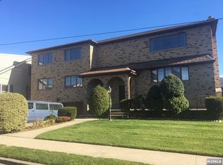 32 Morrell Pl, Garfield, NJ 07026