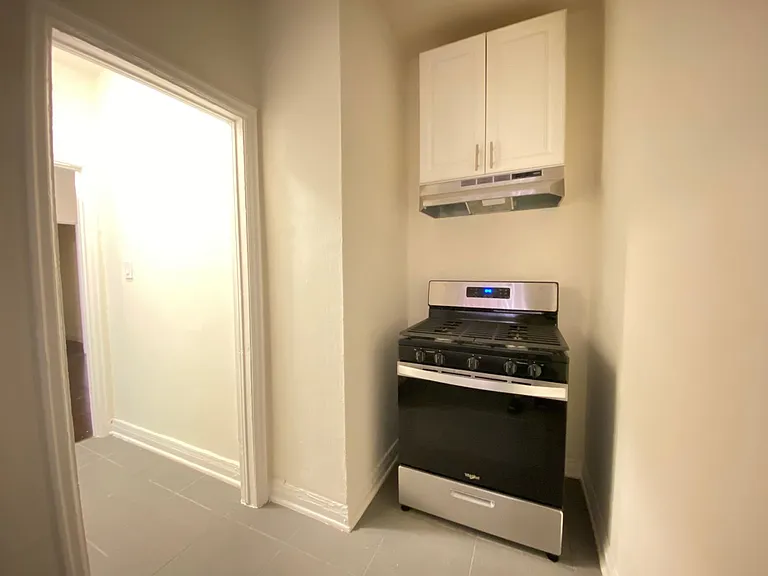 2743 San Marino Street — Photo 15