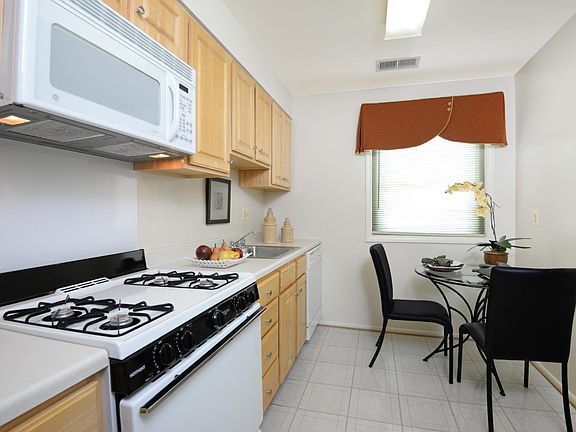 4th image of 3601 Yennar Ln #2152734