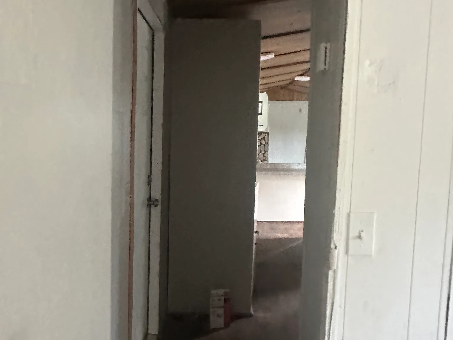 2 bed, 900 sqft, $1,100 — Photo 4