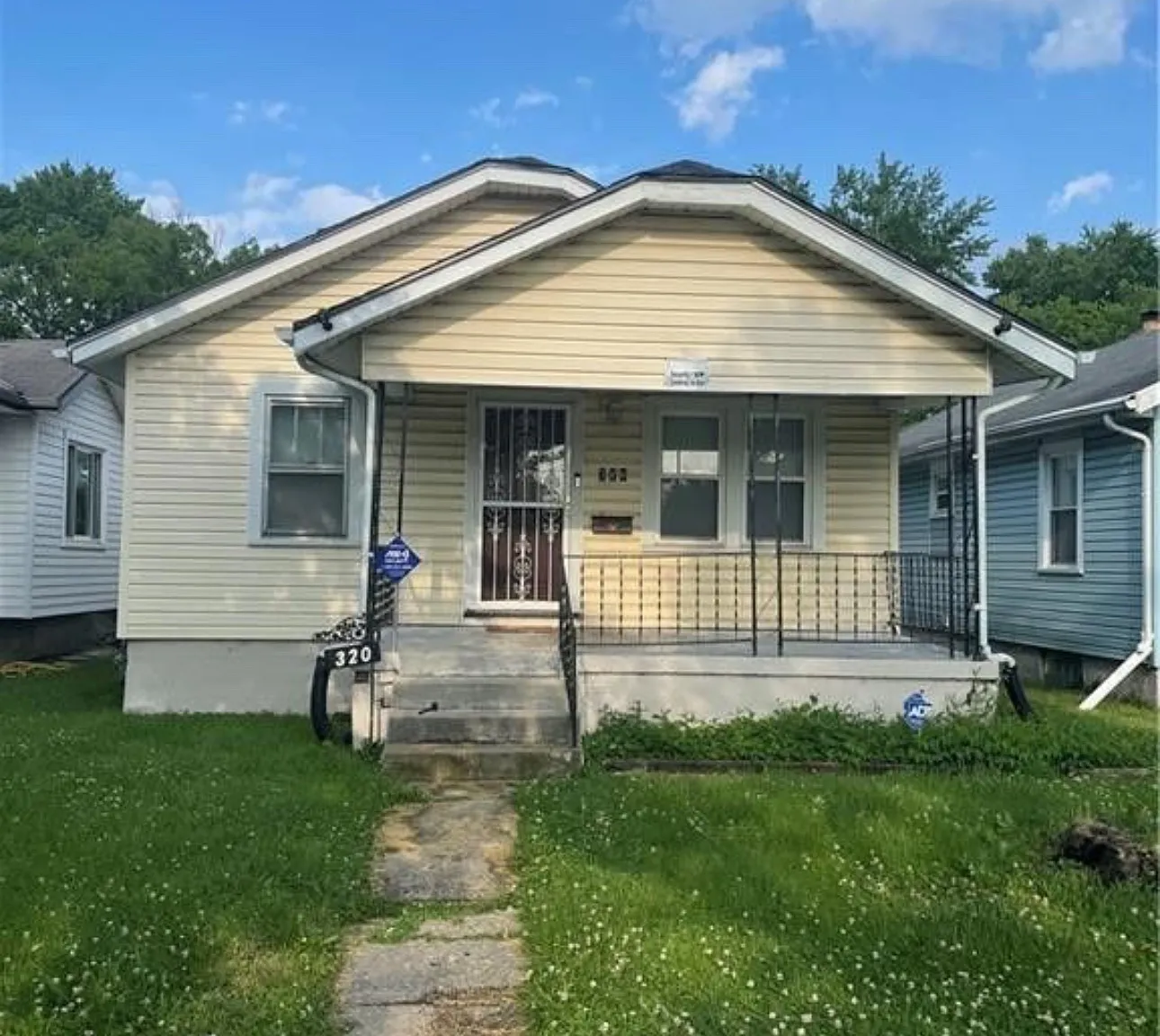 2 bed, 1000 sqft, $1,200 — Photo 1