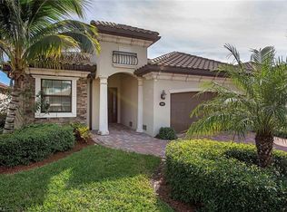 2943 Aviamar Cir, Naples, FL 34114